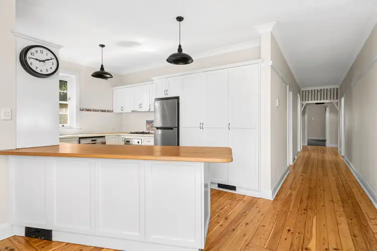 Sixth view of Homely house listing, 33 Hurst Street, Goulburn NSW 2580