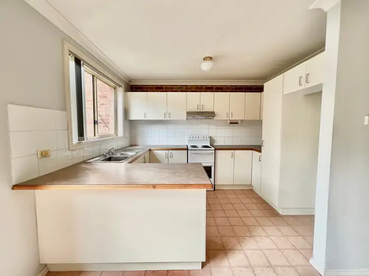 Fourth view of Homely townhouse listing, 8/100 Fawcett Street, Glenfield NSW 2167