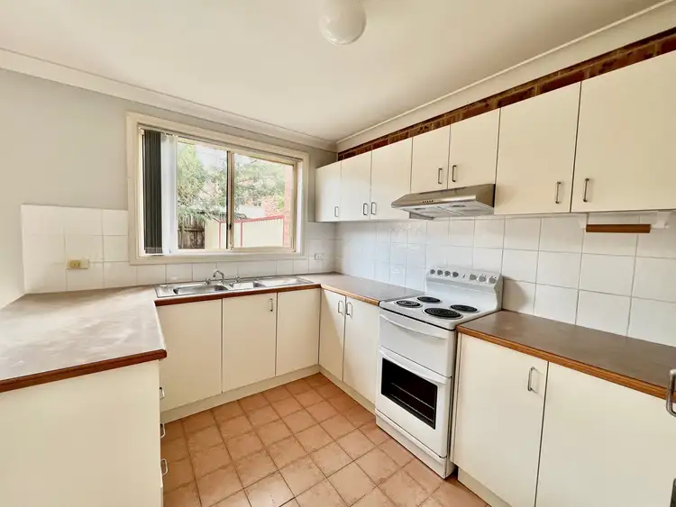 Fifth view of Homely townhouse listing, 8/100 Fawcett Street, Glenfield NSW 2167