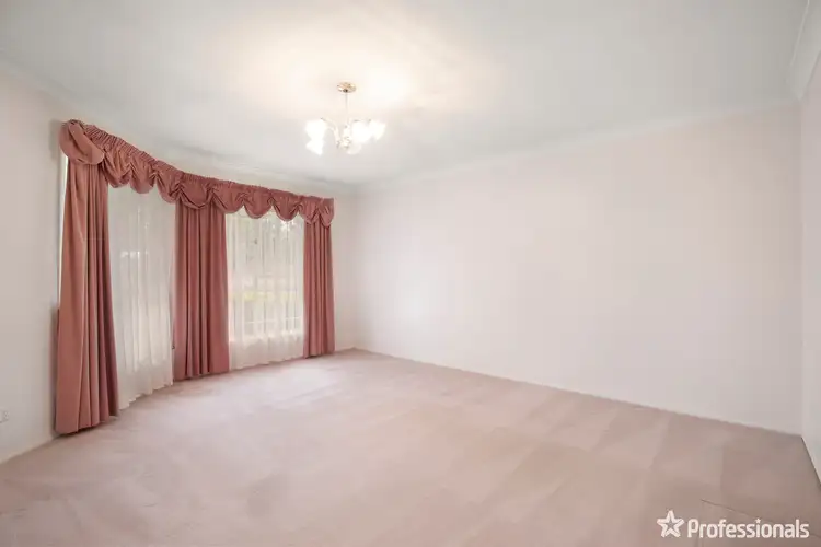 Sixth view of Homely house listing, 31 Eleanor Close, Armidale NSW 2350