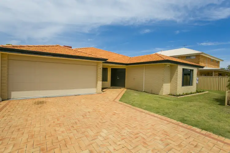 Fifth view of Homely house listing, 7 Januk Turn, South Guildford WA 6055