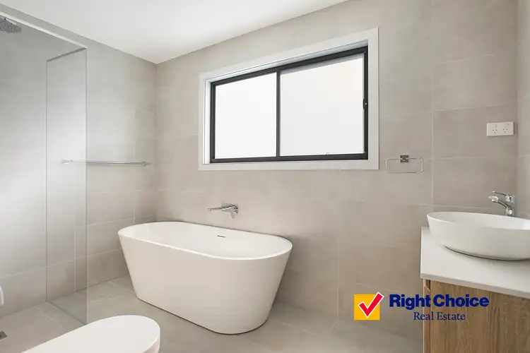 Sixth view of Homely house listing, 2/94 Parkes Street, Oak Flats NSW 2529