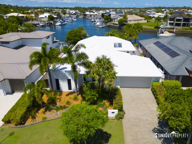 76 Cosmos Avenue, Banksia Beach QLD 4507