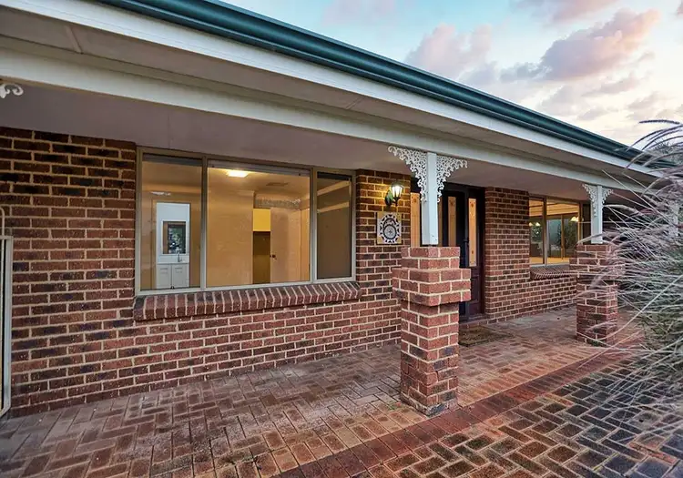 Second view of Homely house listing, 6 Cottingley Place, Swan View WA 6056