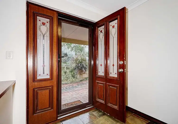 Third view of Homely house listing, 6 Cottingley Place, Swan View WA 6056
