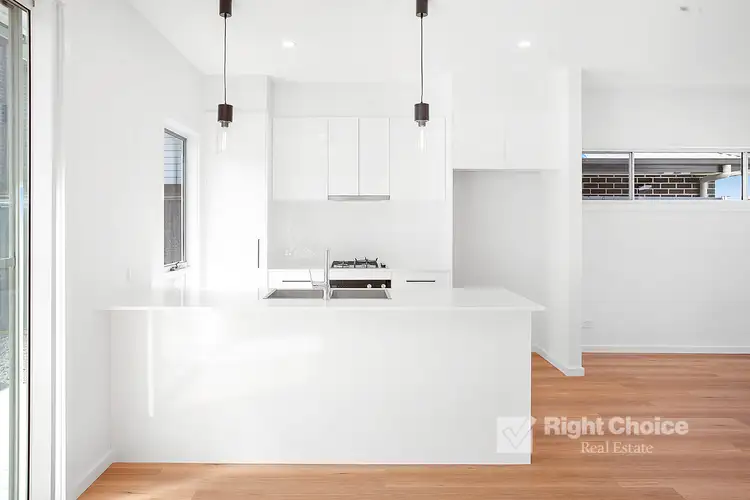 Fourth view of Homely house listing, 8 Farrier Place, Stream Hill NSW 2526