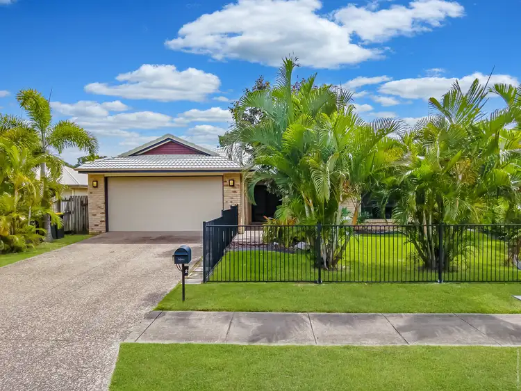 2 Collare Court, Urangan QLD 4655