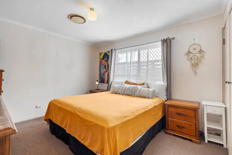 Second view of Homely house listing, 7 Lauretta Avenue, Springwood QLD 4127