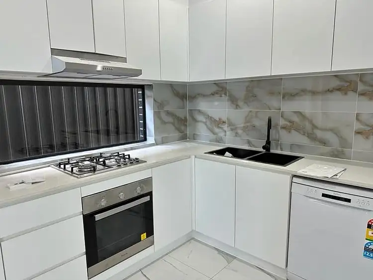 13A April Crescent, Grantham Farm NSW 2765