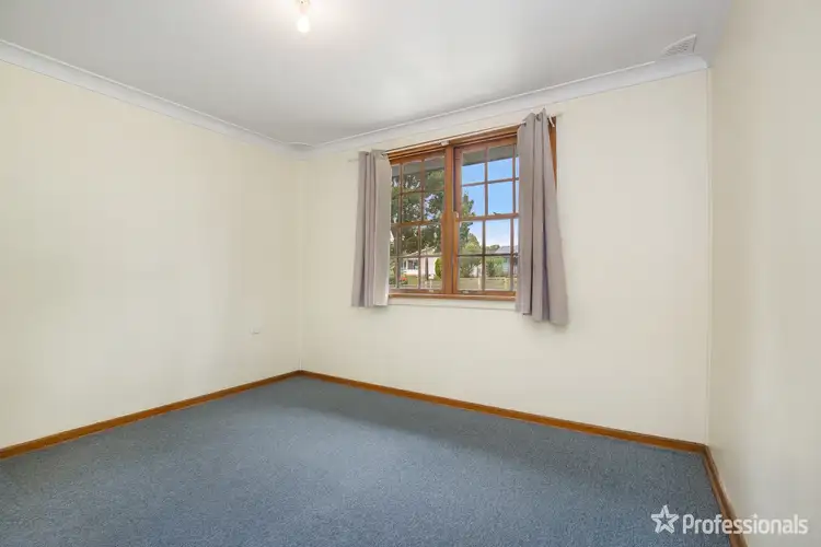 Fourth view of Homely house listing, 5 Fayle Avenue, Armidale NSW 2350