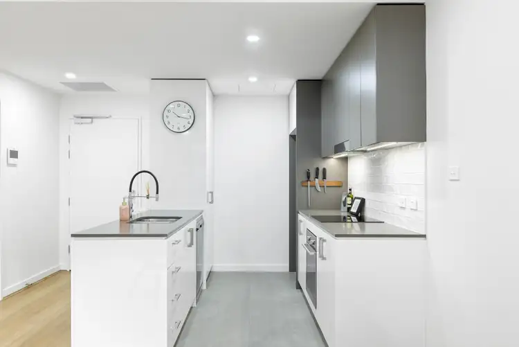 Fifth view of Homely apartment listing, 3/74 Leichhardt Street, Griffith ACT 2603