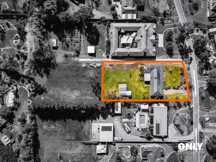 15-17 Warren Park Place, Narre Warren South VIC 3805