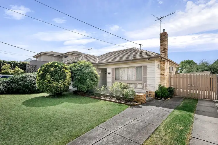 Main view of Homely house listing, 62 Muriel Street, Niddrie VIC 3042