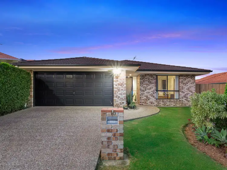 16 Mowbray Court, Kallangur QLD 4503