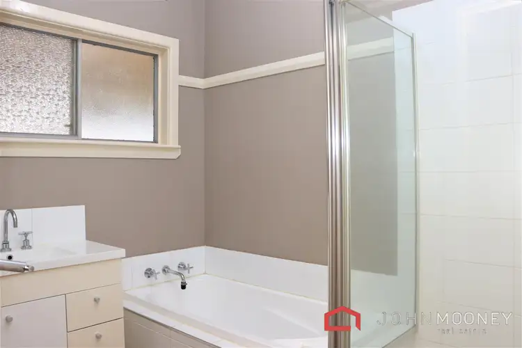 Fifth view of Homely house listing, 48 Tichborne Crescent, Kooringal NSW 2650