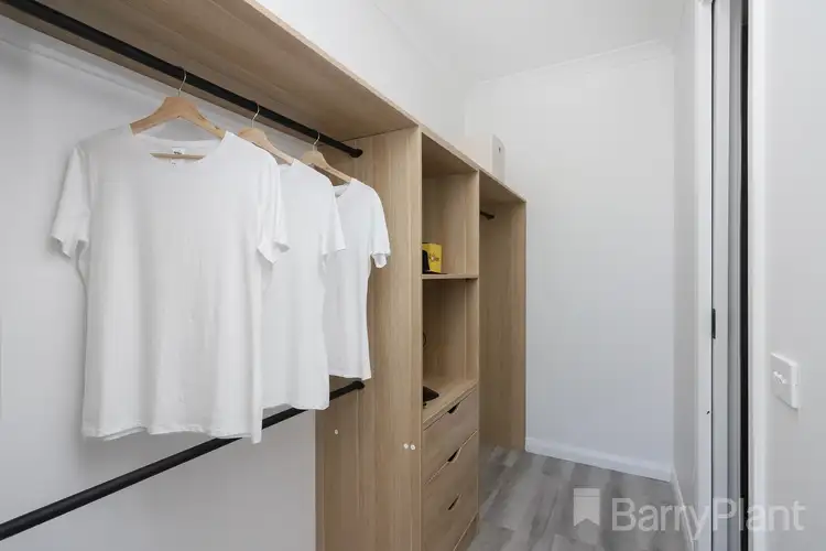 Fifth view of Homely house listing, 31 Mervyn Drive, Greenvale VIC 3059