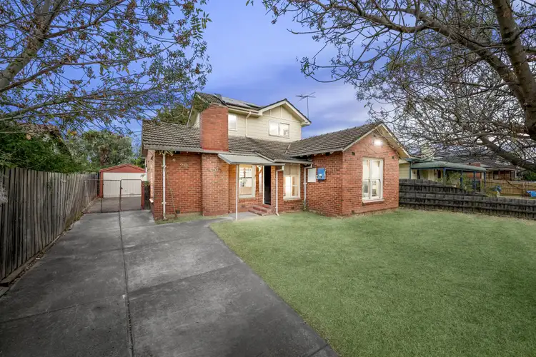 5 Cambridge Street, Maidstone VIC 3012