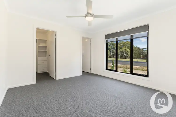 Fourth view of Homely townhouse listing, 21 Parkside Boulevard, Strathdale VIC 3550