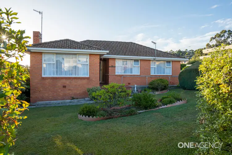 22 George Street, Somerset TAS 7322