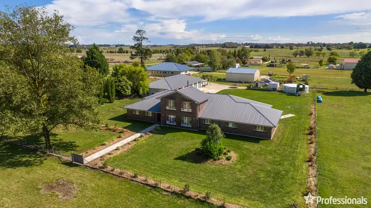 6 Worra Street, Guyra NSW 2365