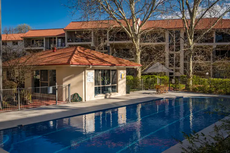 30 Cunningham Street
