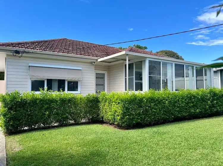54 Moana Street, Woy Woy NSW 2256