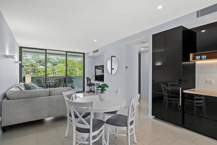 318/6 Pine Tree Lane, Terrigal NSW 2260