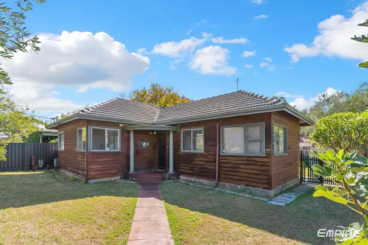 60 Davilak Avenue, Hamilton Hill WA 6163