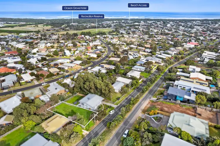 37 Sunset Strip, Ocean Grove VIC 3226