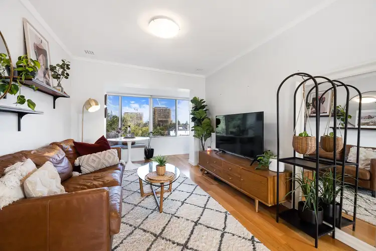 11/6 McNamara Way, Cottesloe WA 6011