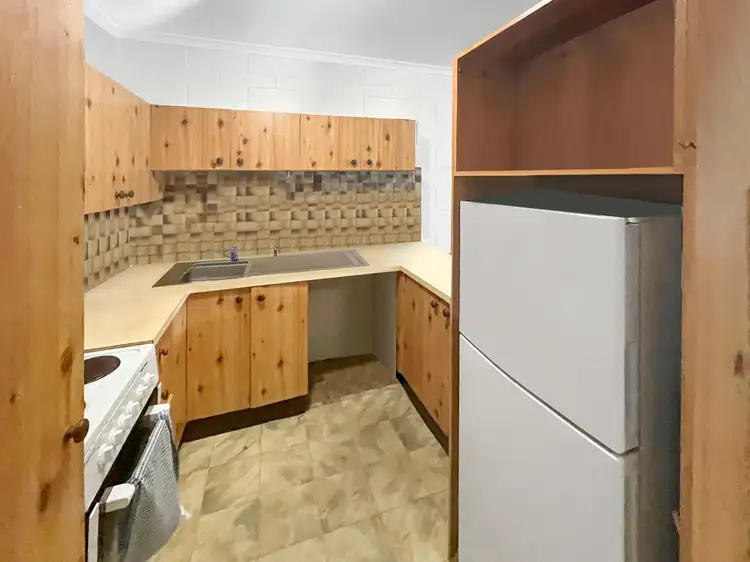 Fifth view of Homely unit listing, 4/439-443 Severin Street, Manunda QLD 4870