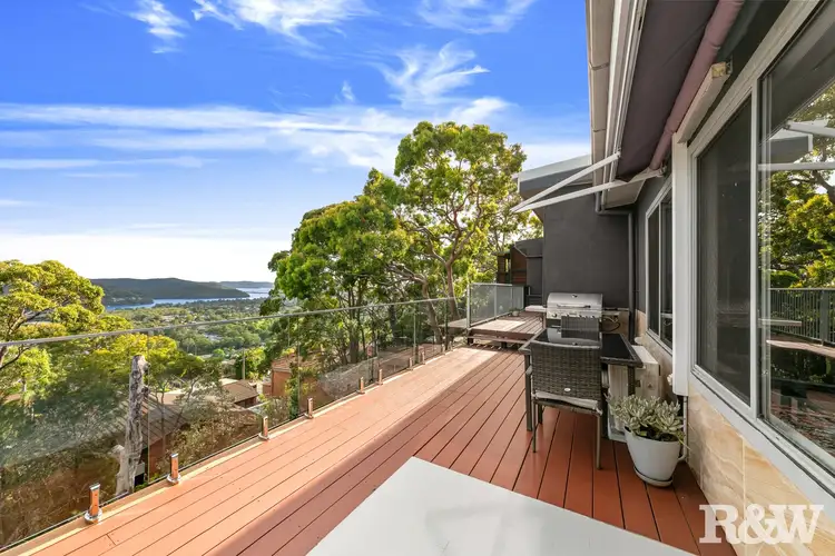 64 Kingsview Drive, Umina Beach NSW 2257