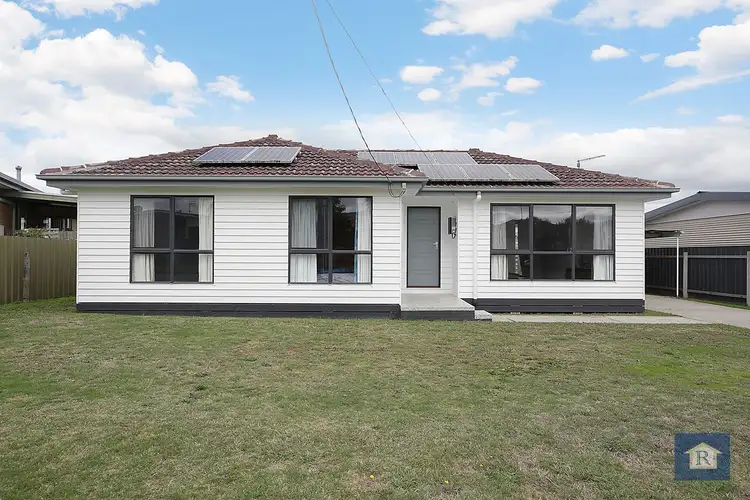 14 John Crescent, Colac VIC 3250