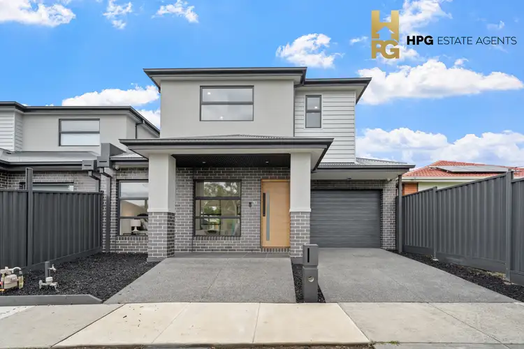 48 Tadstan Drive, Tullamarine VIC 3043