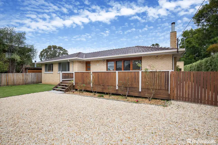 12 Bowman Avenue, Armidale NSW 2350
