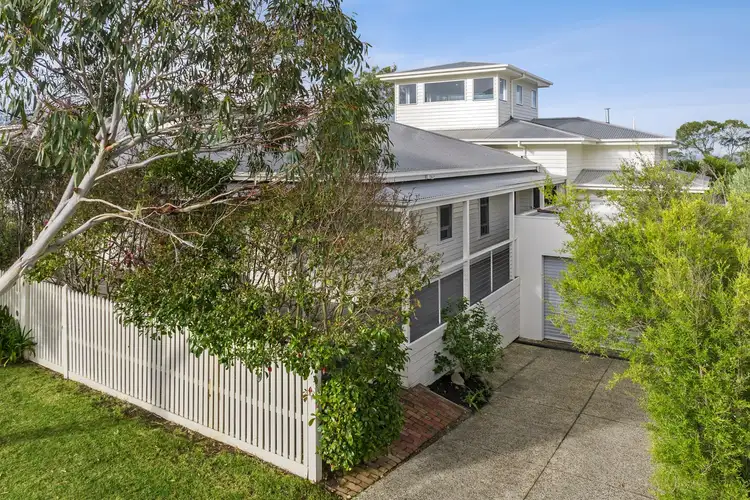 4 Varydale Avenue, Torquay VIC 3228