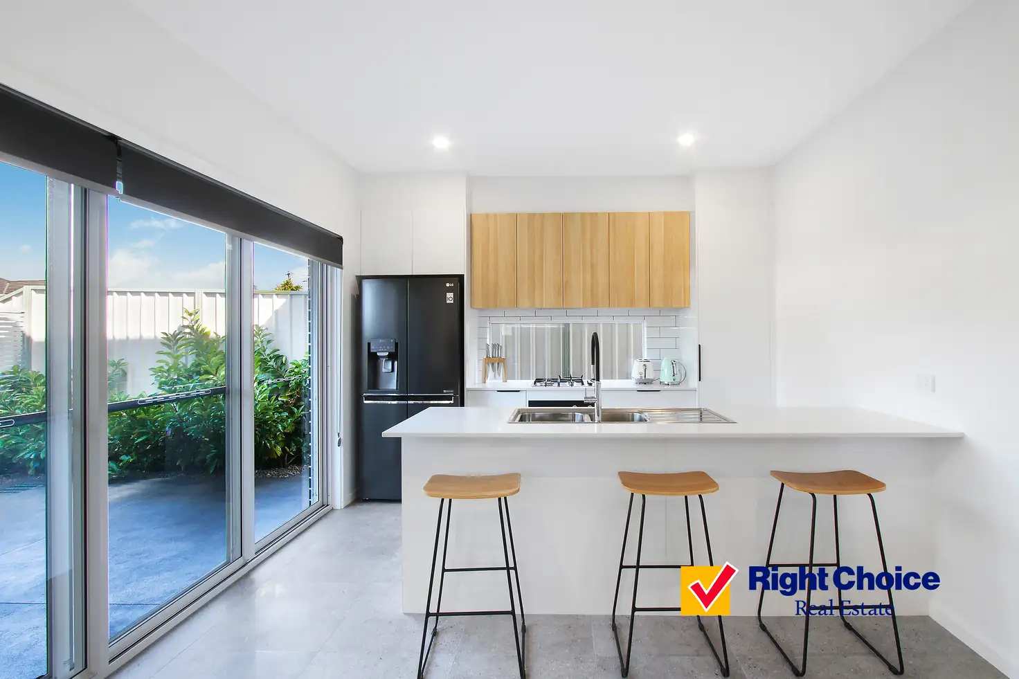 Main view of Homely townhouse listing, 1/84 Addison Avenue, Lake Illawarra NSW 2528