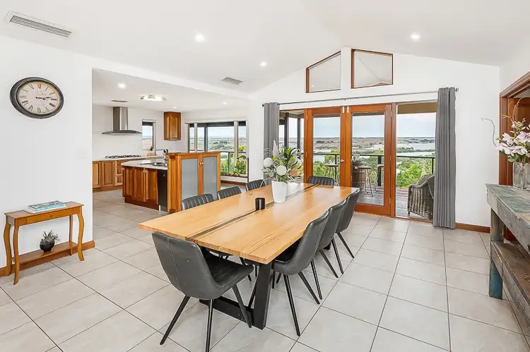 Sixth view of Homely house listing, 2 Murray Drive, Murray Bridge SA 5253