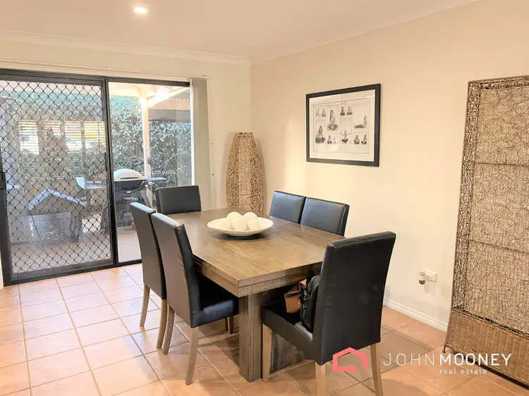 Third view of Homely villa listing, 2/44 Berembee Road, Bourkelands NSW 2650
