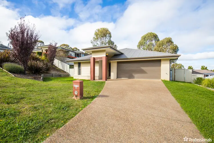 Main view of Homely house listing, 6 Grandview Crescent, Armidale NSW 2350