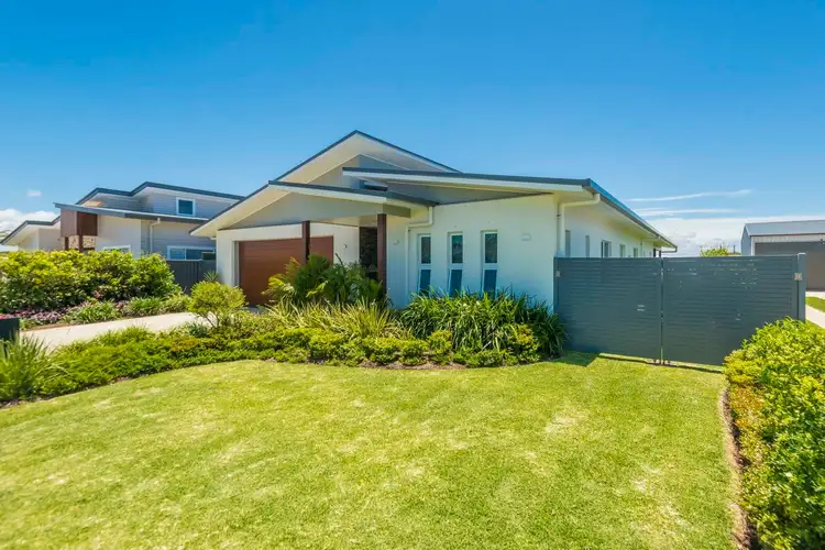 68 Currajong Street