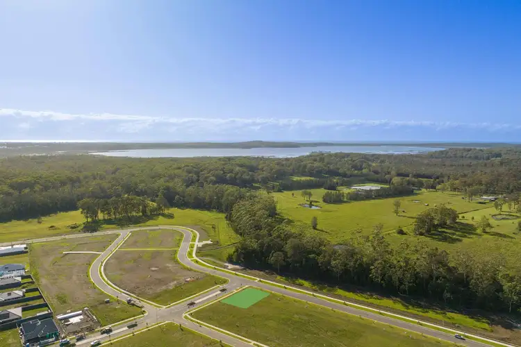 220 Sovereign Drive, Thrumster NSW 2444