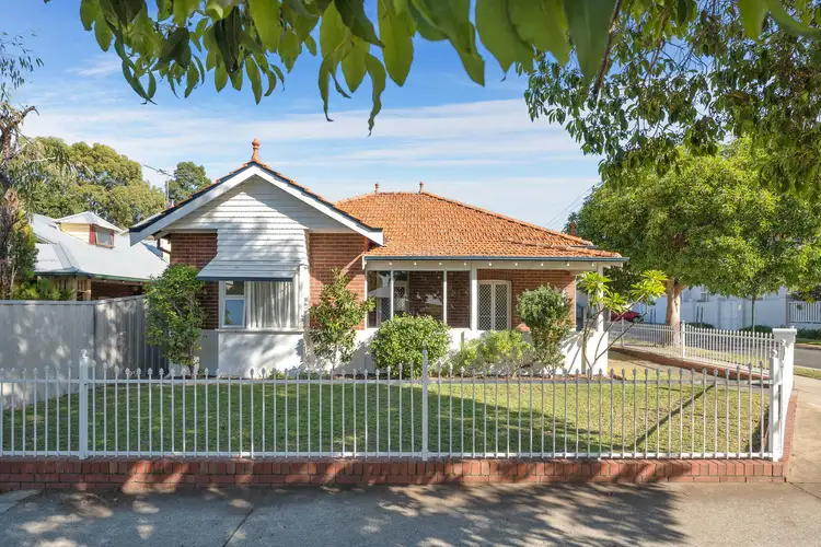 33 Clifton Street, Nedlands WA 6009