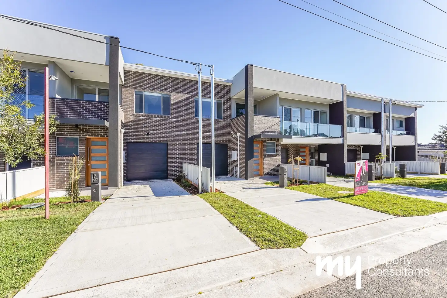 Main view of Homely house listing, 4/27 Kent Street, Minto NSW 2566