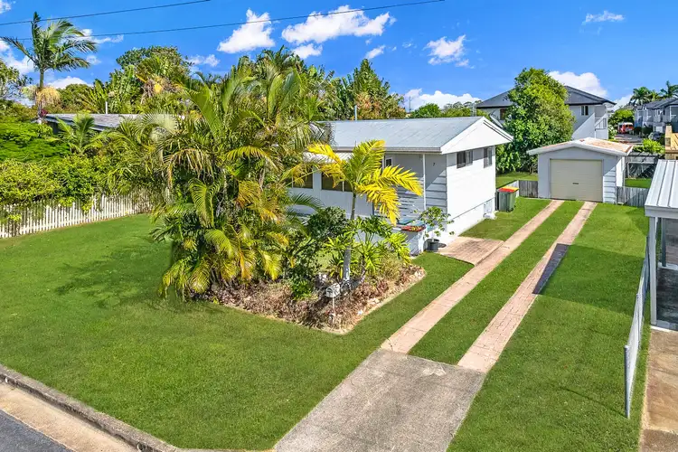 7 Clarke Street, Pialba QLD 4655