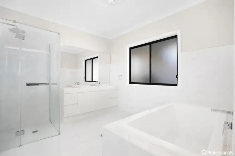 Fifth view of Homely house listing, 7 Witherdin Lane, Armidale NSW 2350