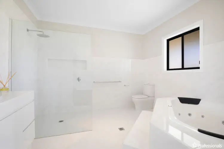 Sixth view of Homely house listing, 7 Witherdin Lane, Armidale NSW 2350