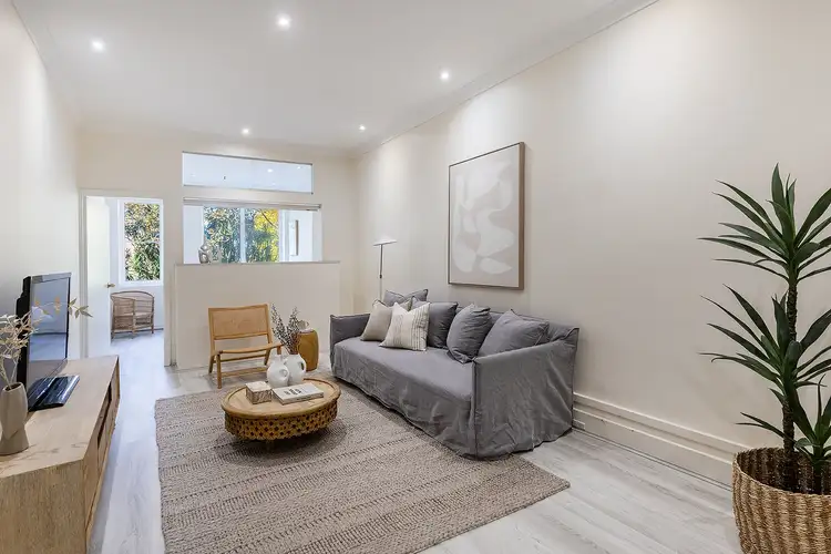 Third view of Homely apartment listing, 9/121 Macleay Street, Potts Point NSW 2011