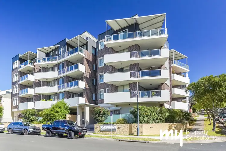 17a/15-17 Parc Guell Drive, Campbelltown NSW 2560