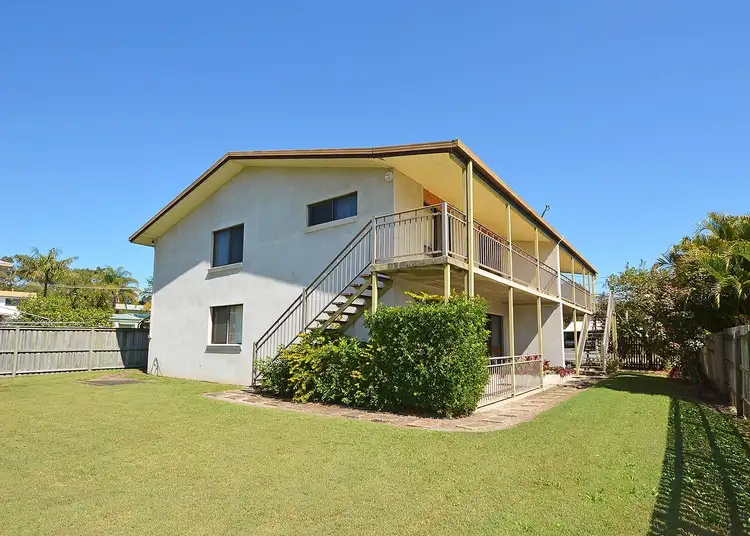 Second view of Homely unit listing, 6 Lincolnfield Street, Torquay QLD 4655